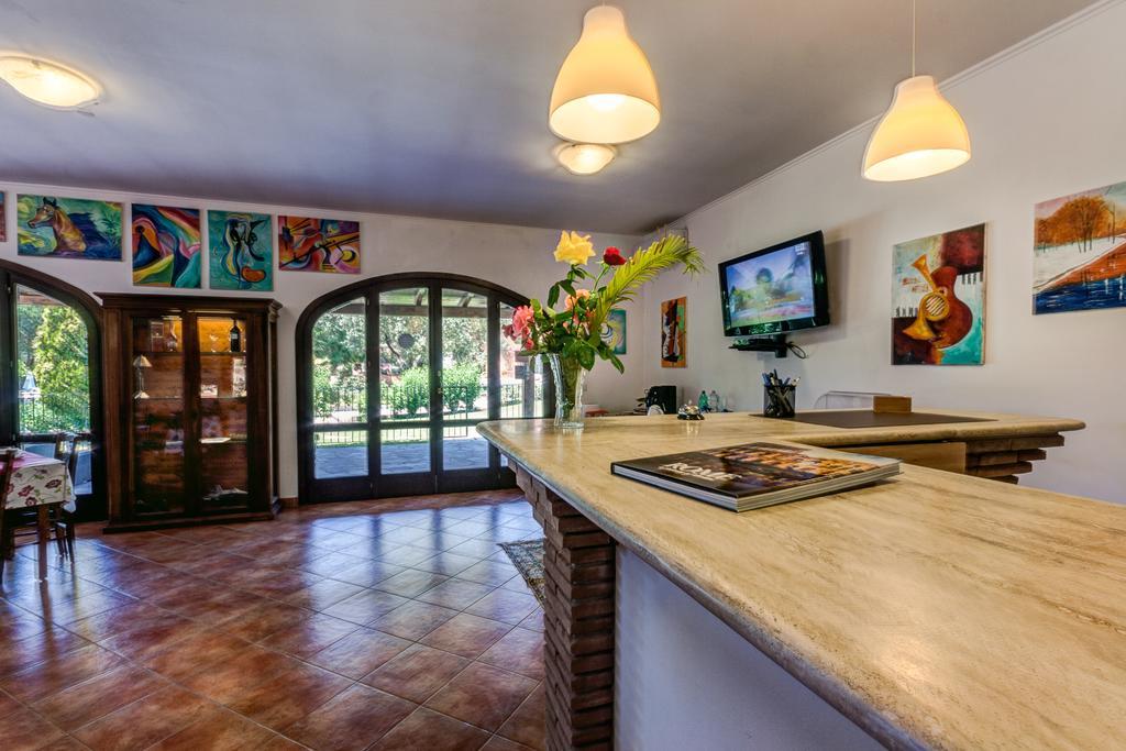 Relais Villaggio Azzurro Рим Екстериор снимка